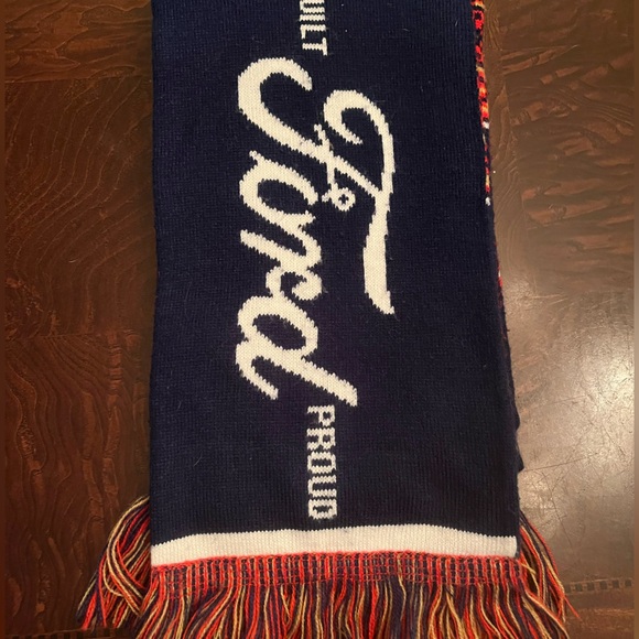 Florida Panthers Ford scarf - Picture 4 of 5